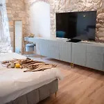 Laurentius Heritage Luxury Diocletian Palace Bed and breakfast Split