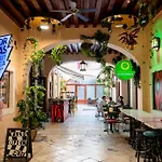 Laurentius Heritage Luxury Diocletian Palace Bed and breakfast 3*