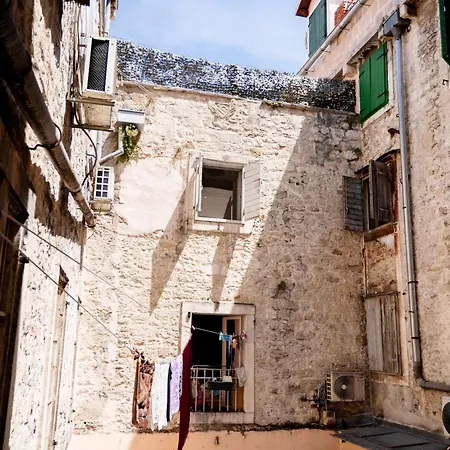 Laurentius Heritage Luxury Diocletian Palace 3* 스플리트