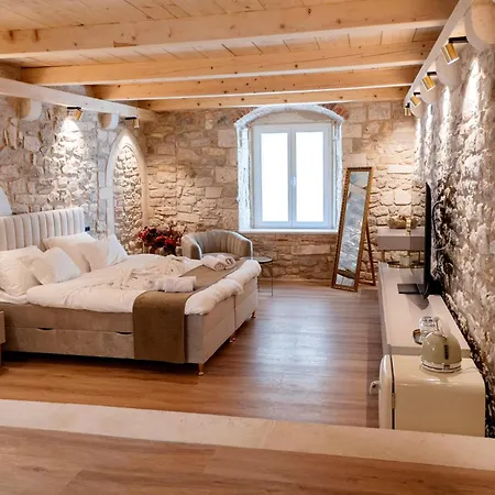 Bed and breakfast Laurentius Heritage Luxury Diocletian Palace Split